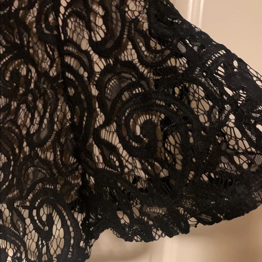 Gently worn - Picture 4 of 4